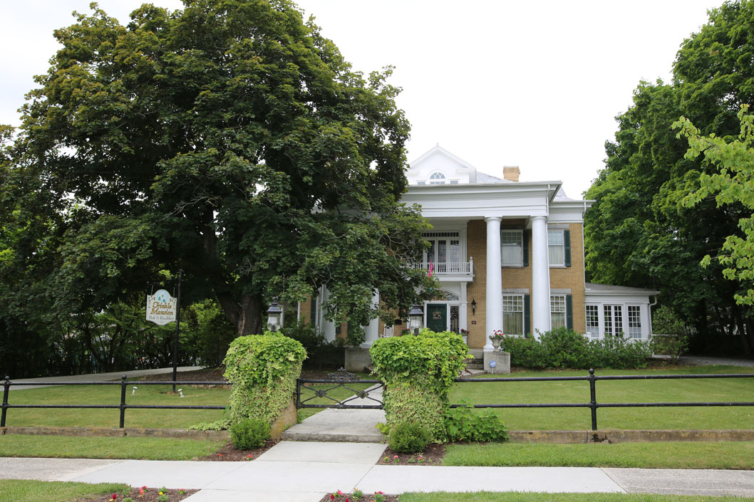 Trinkle Mansion Bed and Breakfast